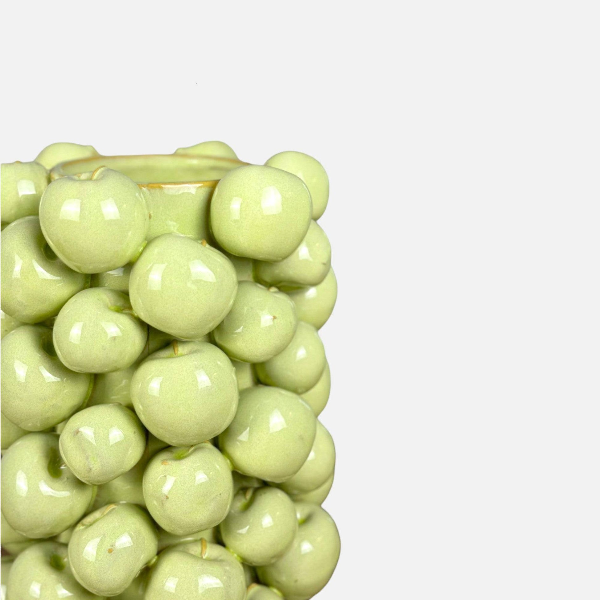 Apfelvase, Dekovase aus Keramik mit Apfelmotiv grün - mint glasiert gross Ø 19cm x H 28.5cm | Pomme Vasen von Classico