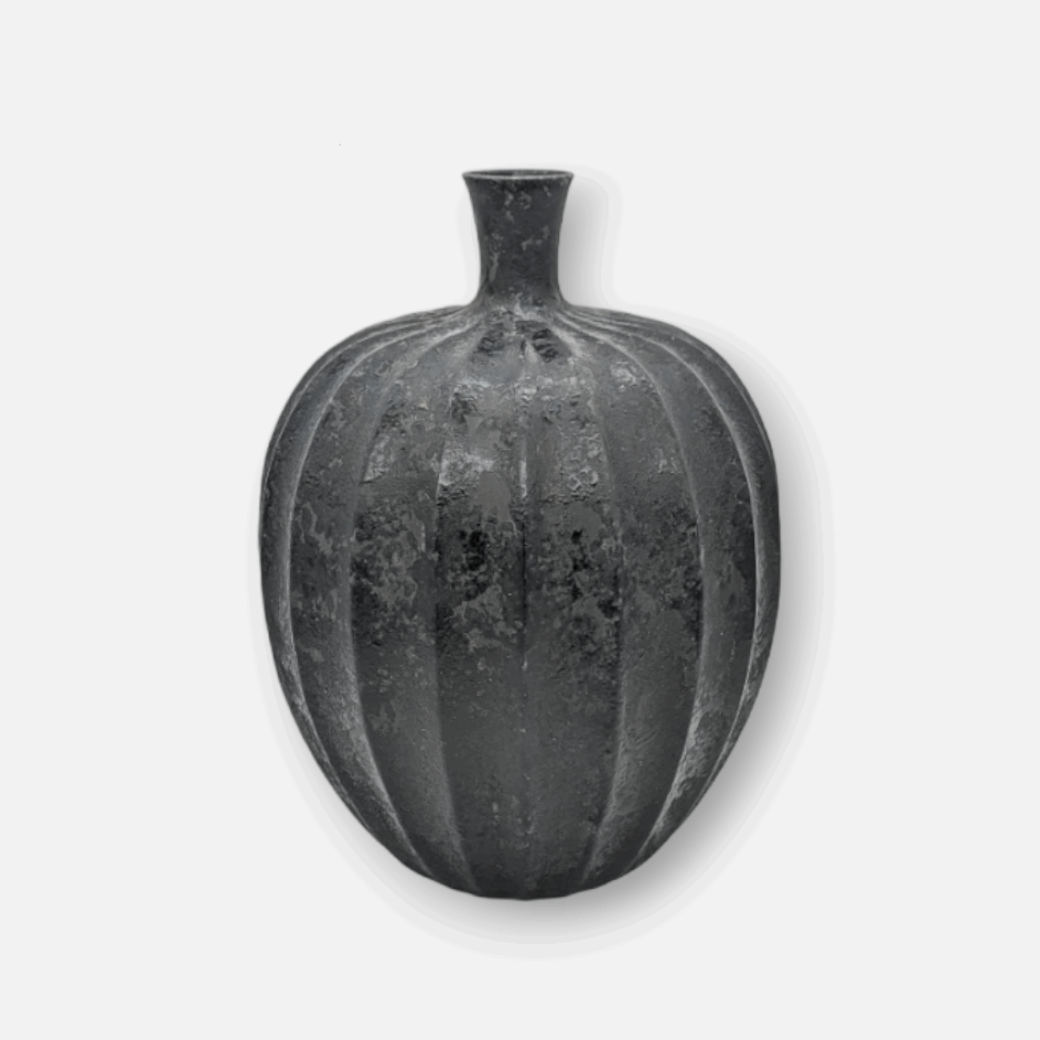 Keramikvase, Dekovase aus Keramik, handgefertigt, skulpturale ovale Form, schwarz, B 33 cm × H 43 cm – von Lene Bjerre