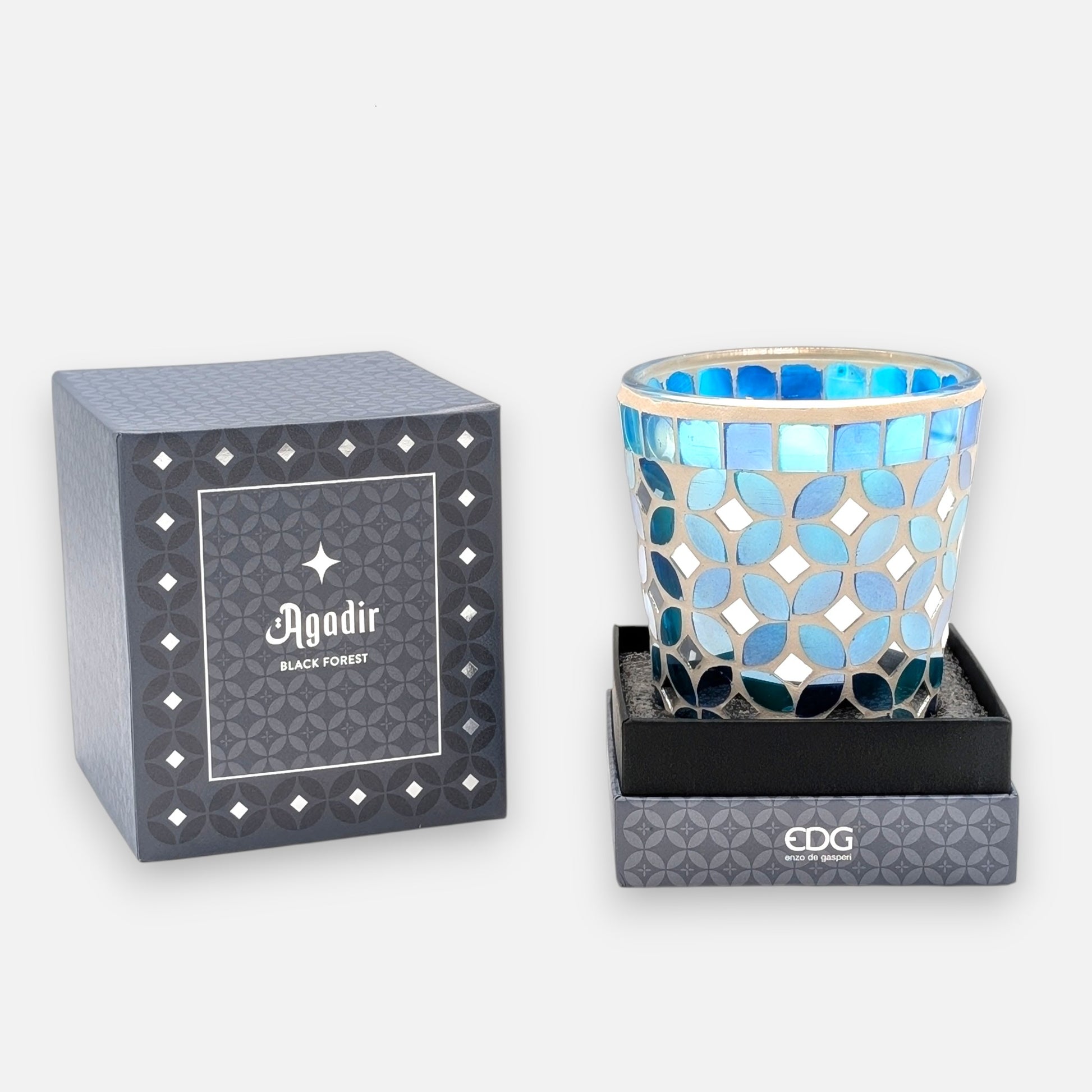 Blaue Duftkerze aus Glas Agadir mit Mosaik und Duft Black Forest in Geschenkbox H 12cm Ø 10.5cm