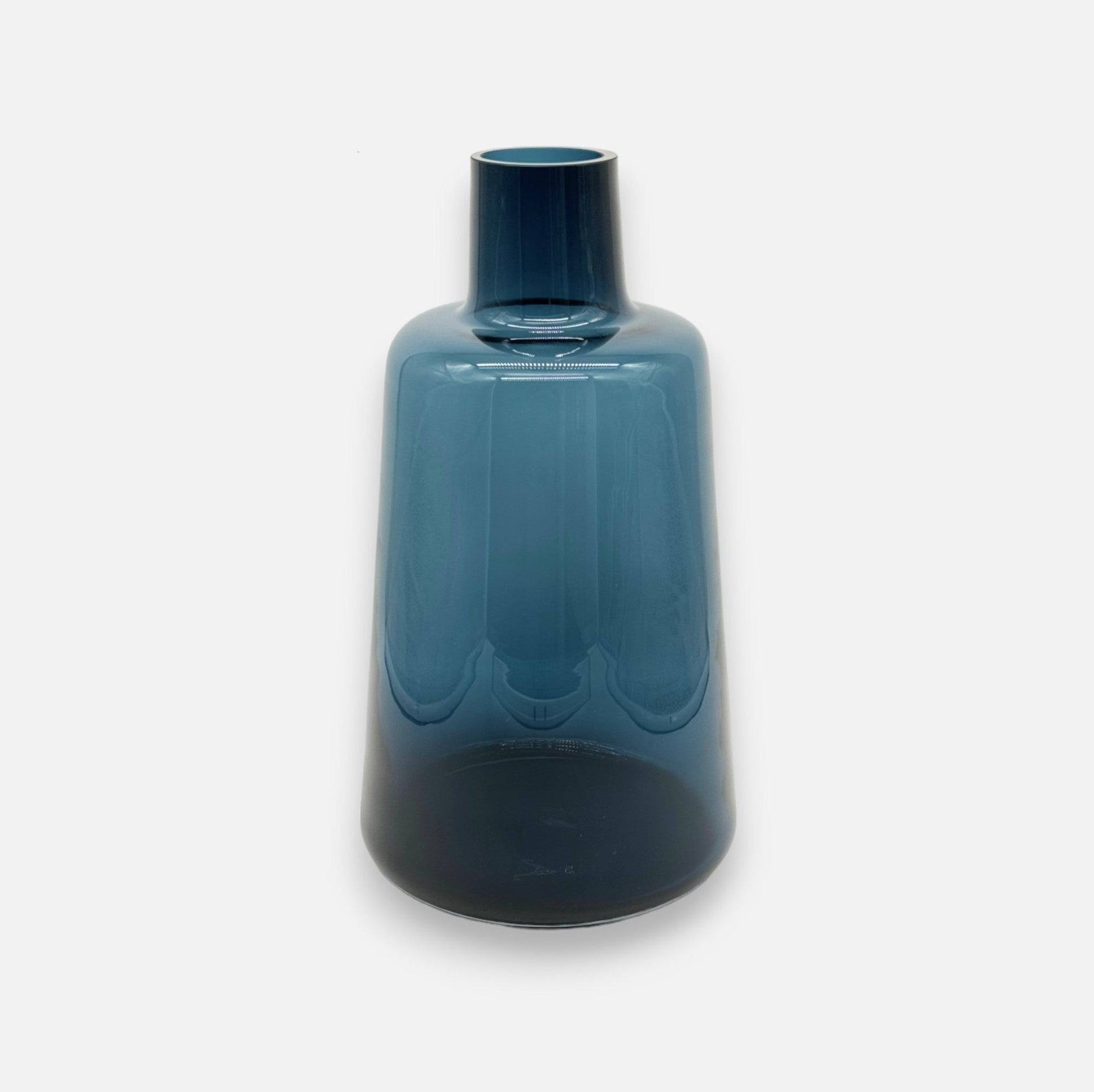 Janaelle | Vase aus Glas mundgeblasen ozeanblau Ø 19cm x H 40cm - mon-chouchou.ch