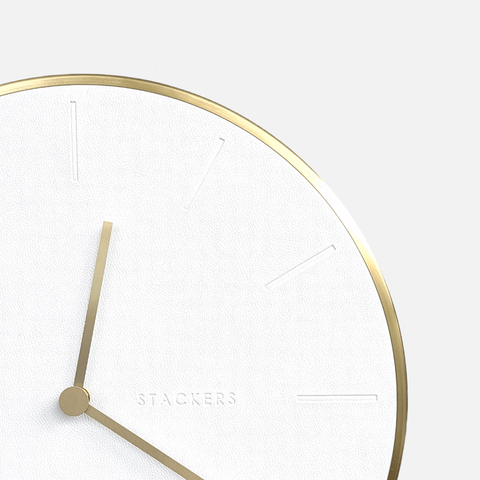 Gabrielle | Wanduhr weiss mit Goldrand minimalistisch Ø 40cm - mon-chouchou.ch