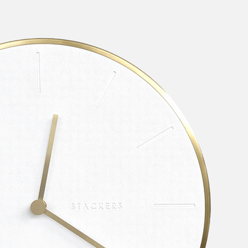 Gabrielle | Wanduhr weiss mit Goldrand minimalistisch Ø 40cm