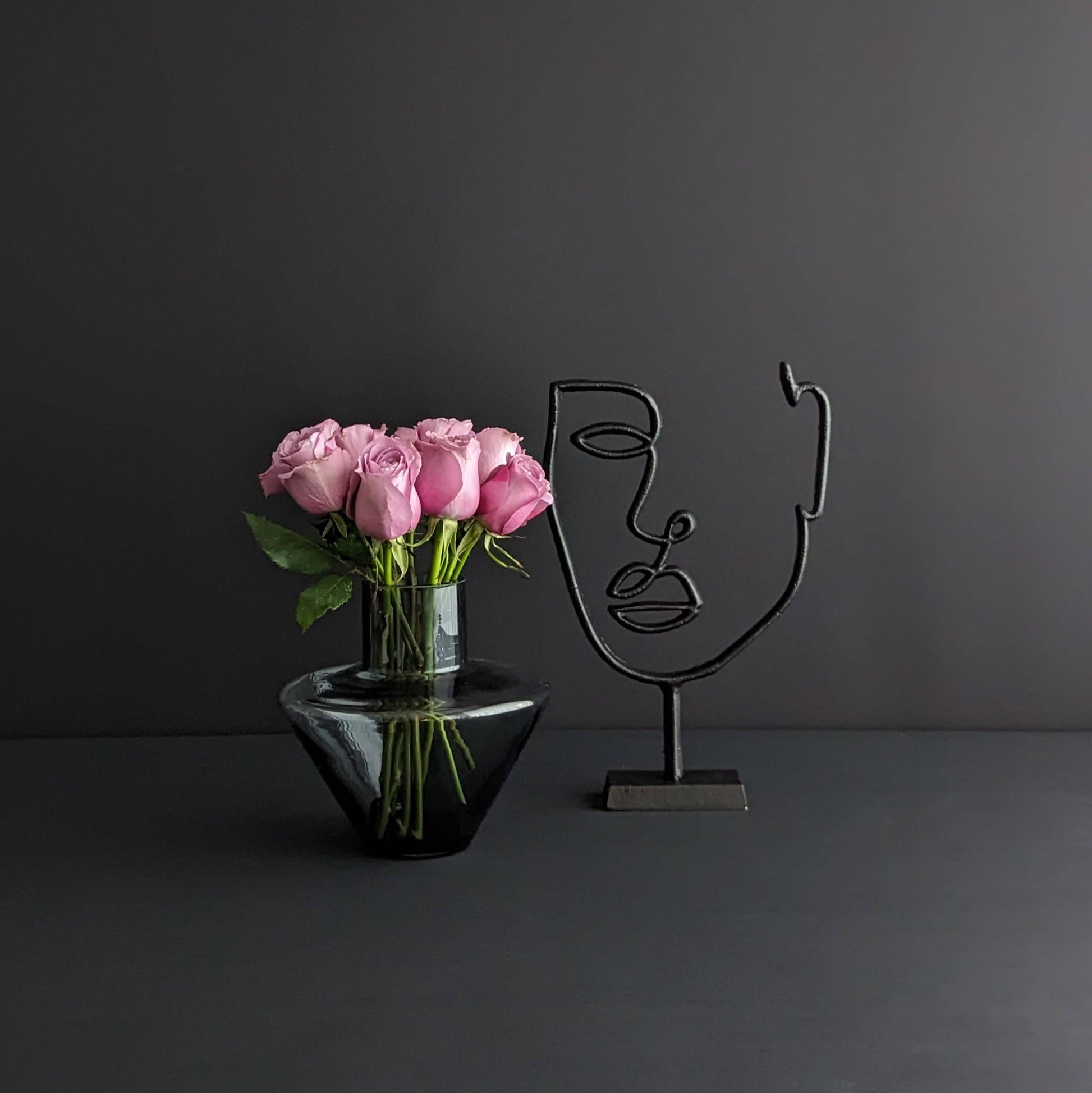 Mystique | Vase aus Glas futuristisches Design grau B 21cm x H 20cm - mon-chouchou.ch