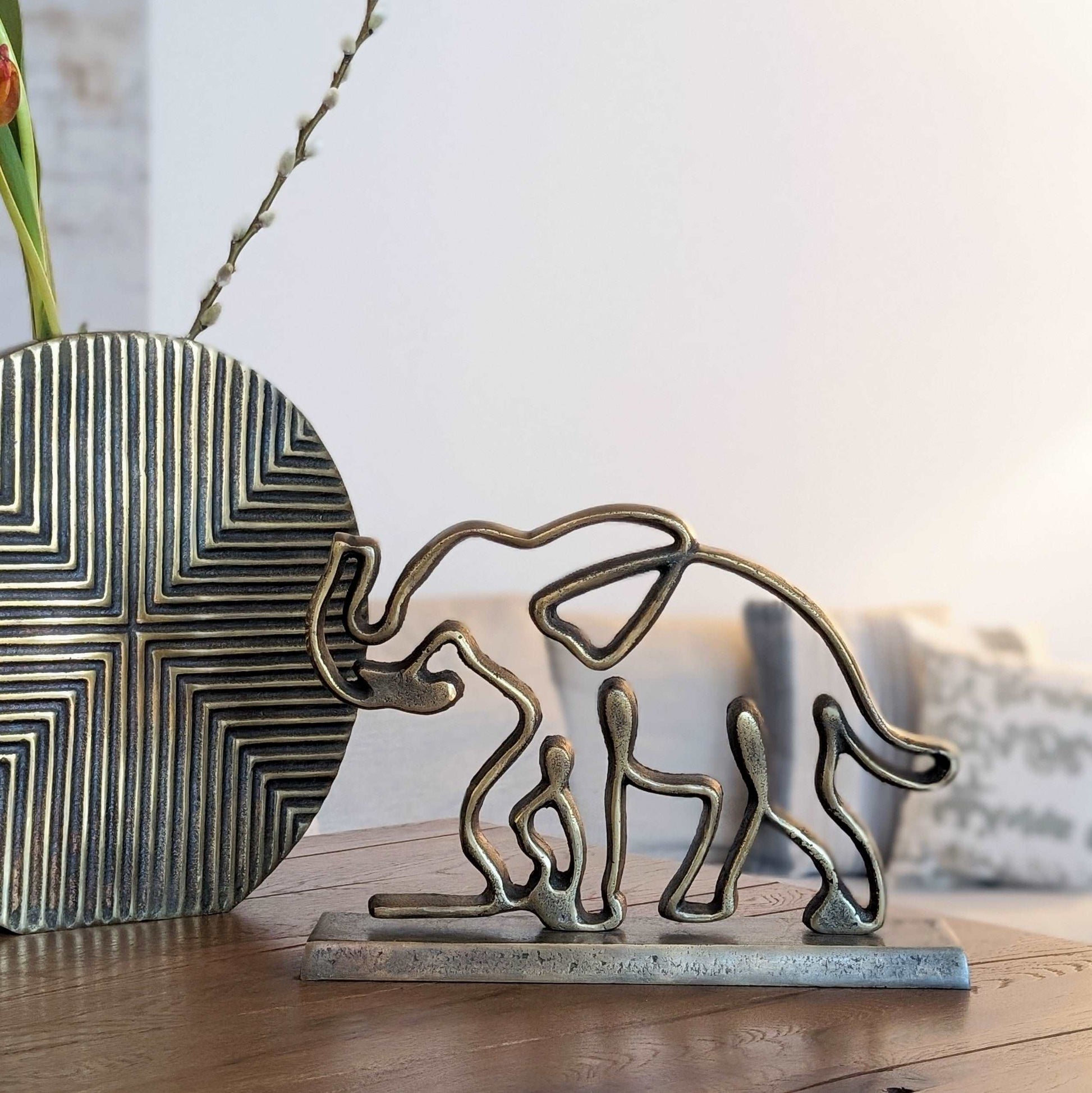 Éléphant | Dekoobjekt Elefant gold L 33.5cm x H 24cm - mon-chouchou.ch