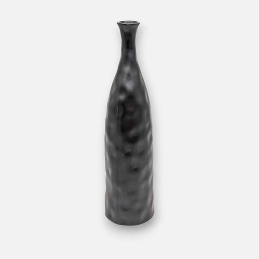 Steingutvase / Dekovase aus Steingut schmal schwarz matt Flaschenform gewellte Struktur B 12cm x H 45cm | Valérie