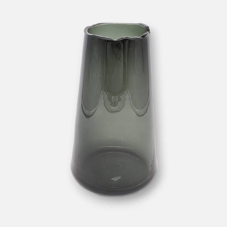 Vincent | Vase aus Glas in Karaffenform schwarz durchsichtig minimalistisch B 16cm x H 24.5cm - mon-chouchou.ch