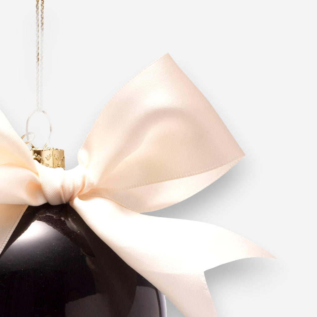 Weihnachtskugel Schwarz aus Glas mit Schleife mundgeblasen handbemalt Ø8.5cm, Ansicht 3