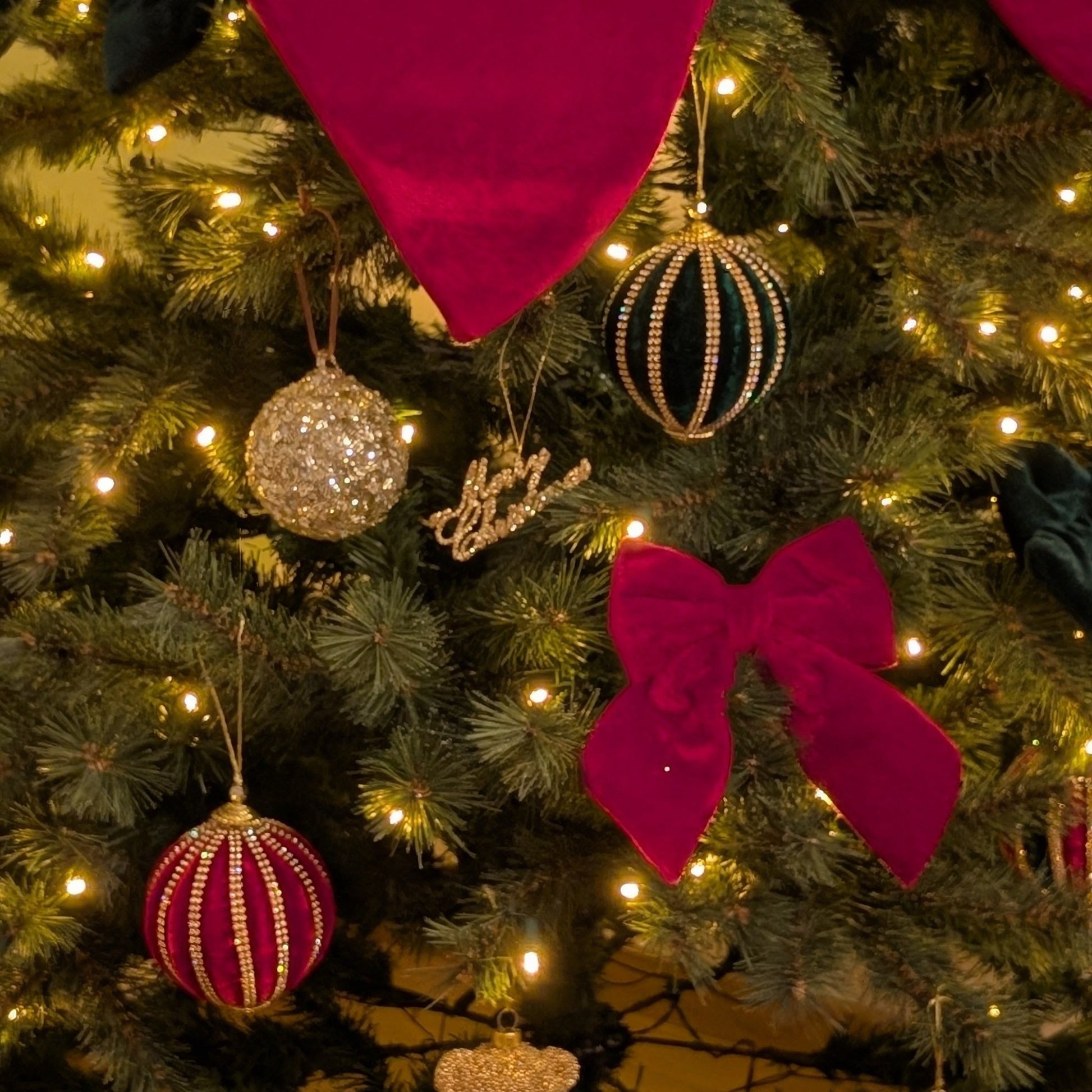 Anhänger Merry Christmas aus Glitter, Gold, Weihnachtsbaumschmuck Weihnachten Dekoration von Shishi