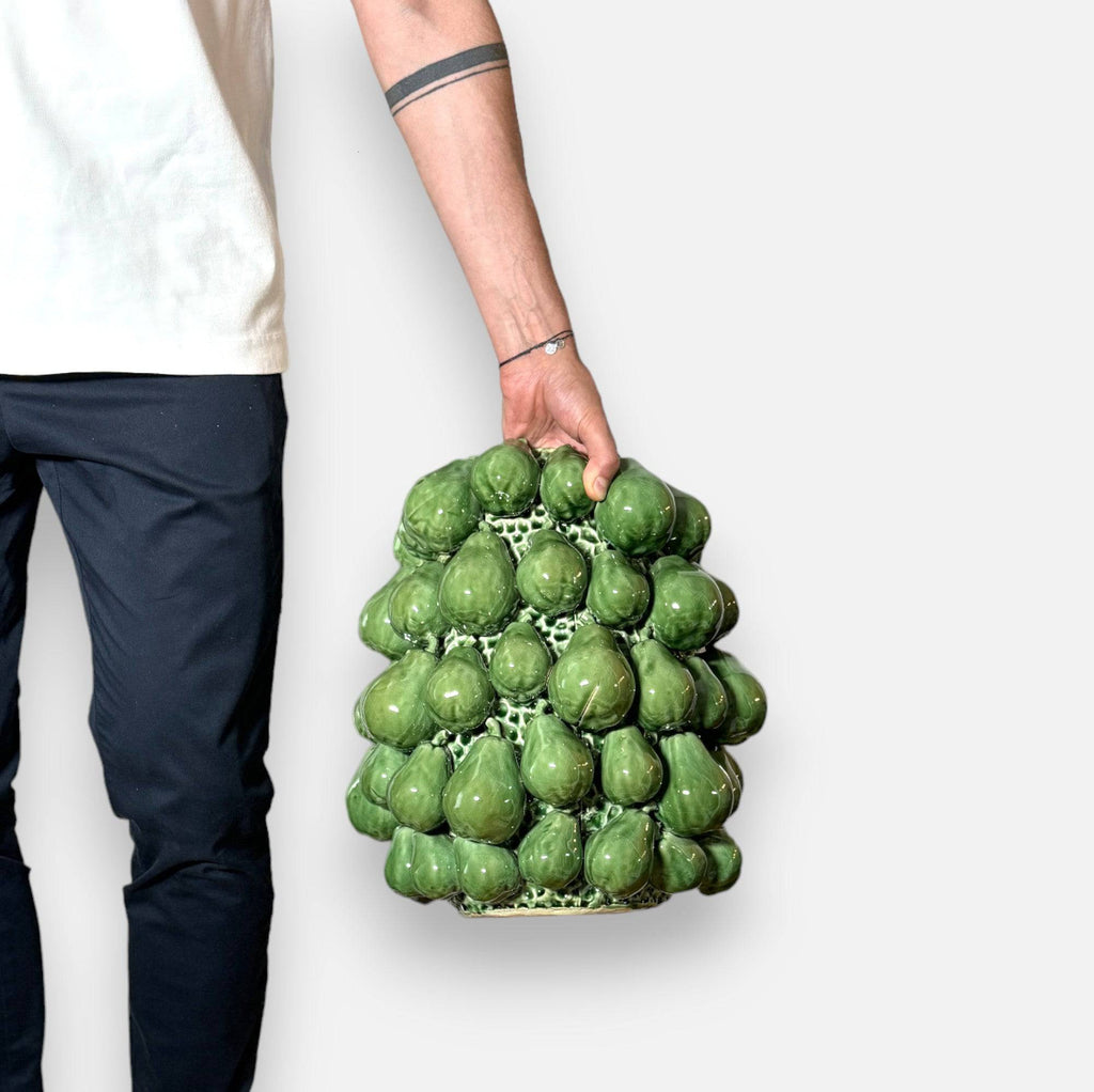 Birnenvase, Dekovase aus Keramik Grün mit Birnen Motiv H 38cm x Ø 35cm | Pirette Vasen von EDG