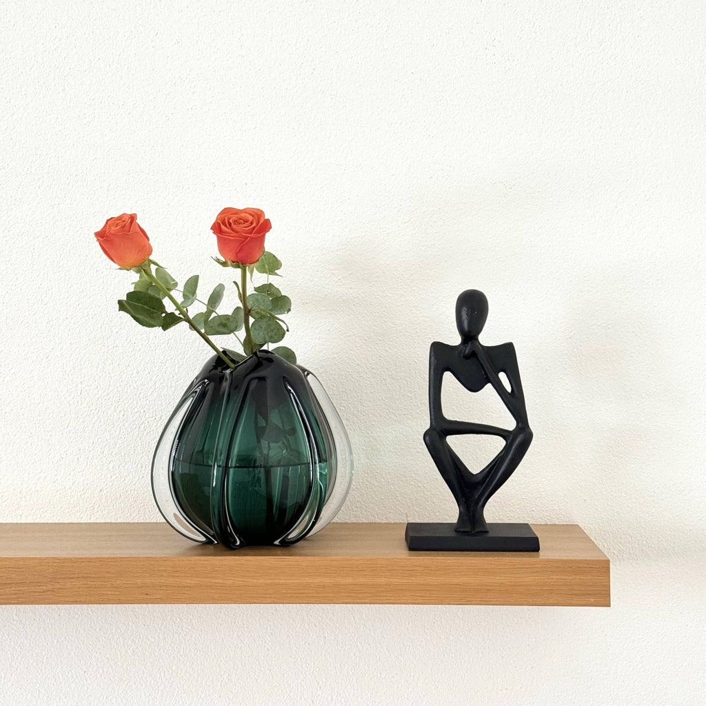 Dekoobjekt, Ornament Person sitzend schwarz L 15cm x B 9cm x H 29cm | Break Dekoration von Light & Living