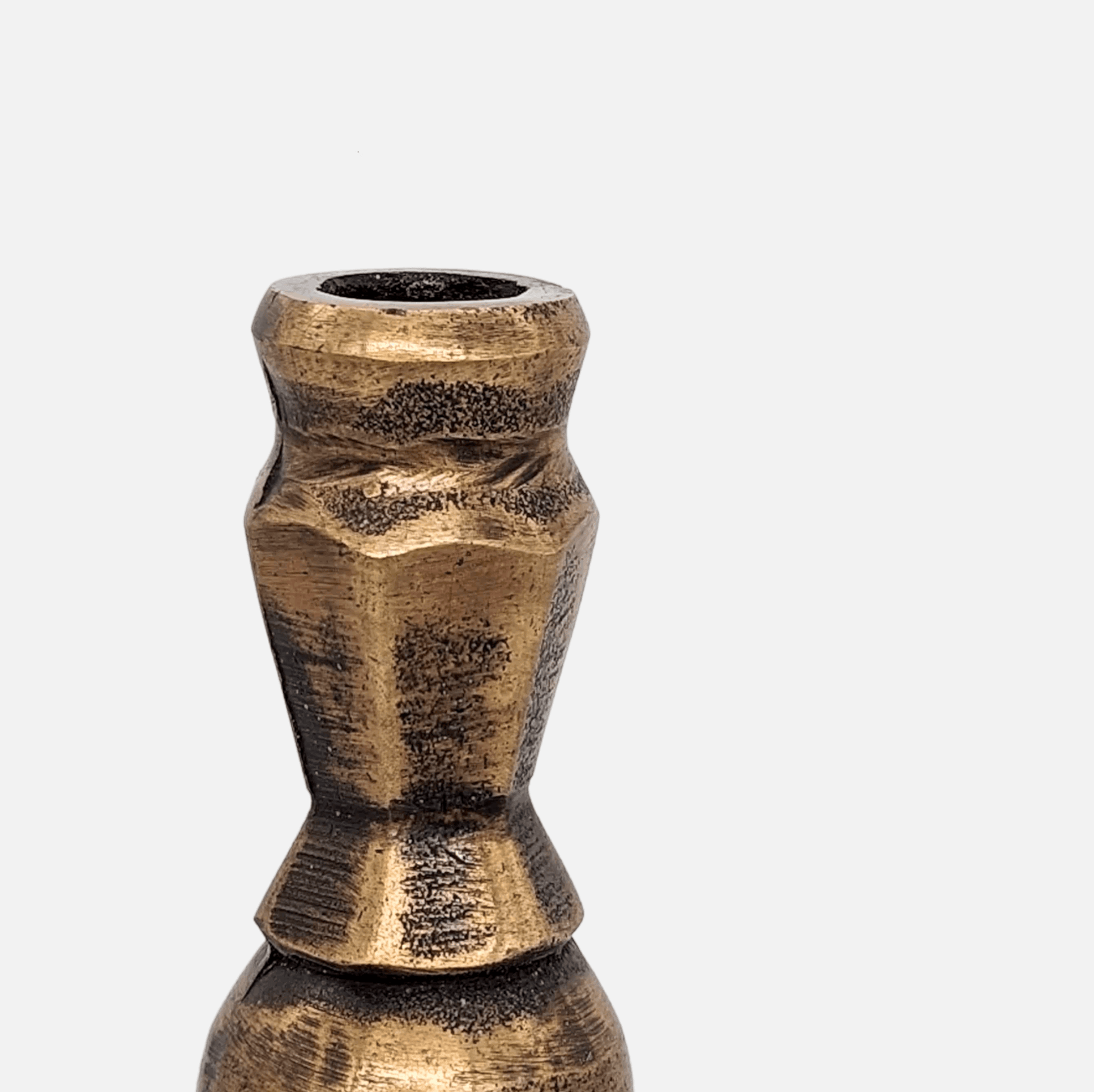 Dekovase, Vase aus Metall antik bronze gold Form Kerzenständer Ø 7cm x H 36cm | Jeannie Vasen von Light & Living