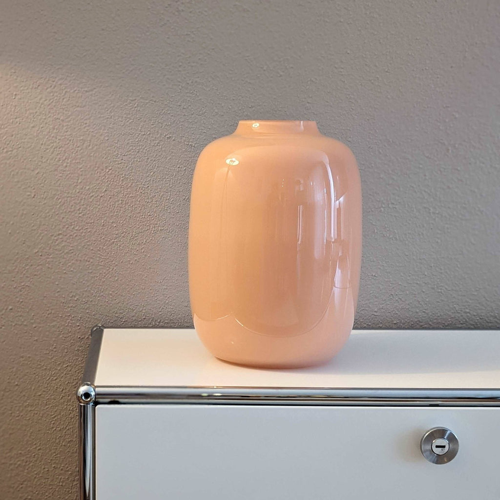 Glasvase, Dekovase aus Glas mundgeblasen pastell pfirsch glänzend Ø 21cm x H 29cm | Artelle Vasen von Vase The World