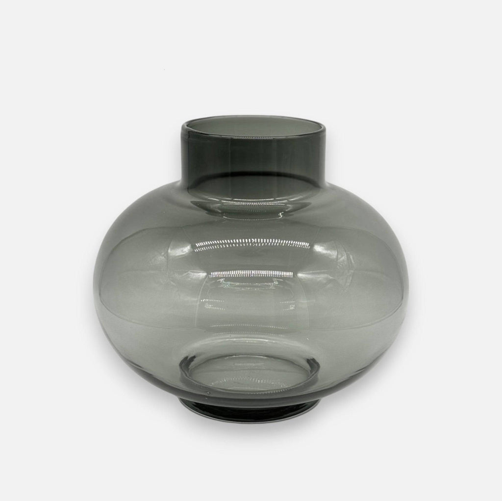 Glasvase / Dekovase aus Glas mundgeblasen schwarz grau transparent B 29cm x H 25cm | Citrouille Vasen von Dekocandle