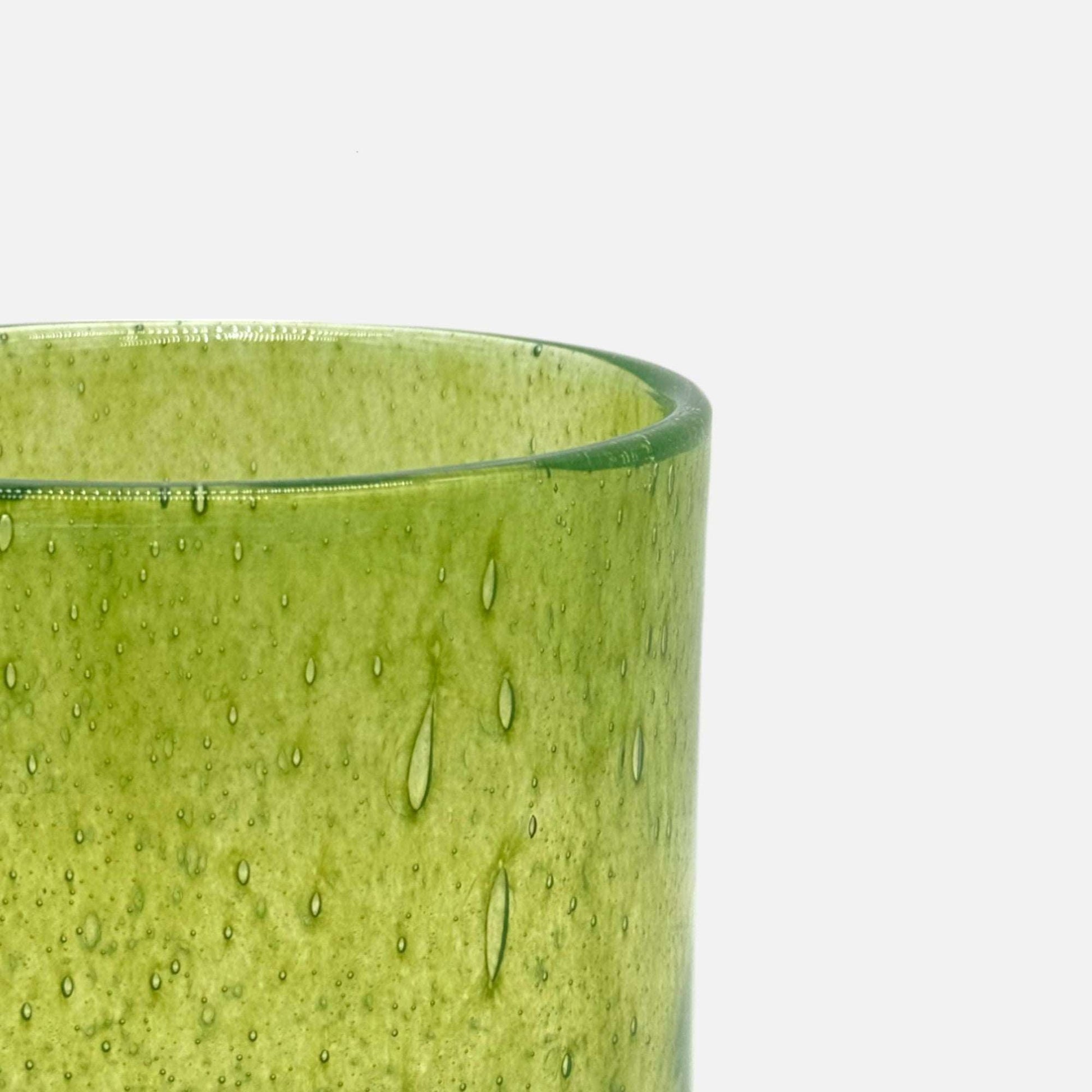 Glasvase, Dekovase aus Glas, Windlicht grün transparent Luftbläschen Zylinderform Ø 14cm x 15cm | Felice Vasen von Dekocandle