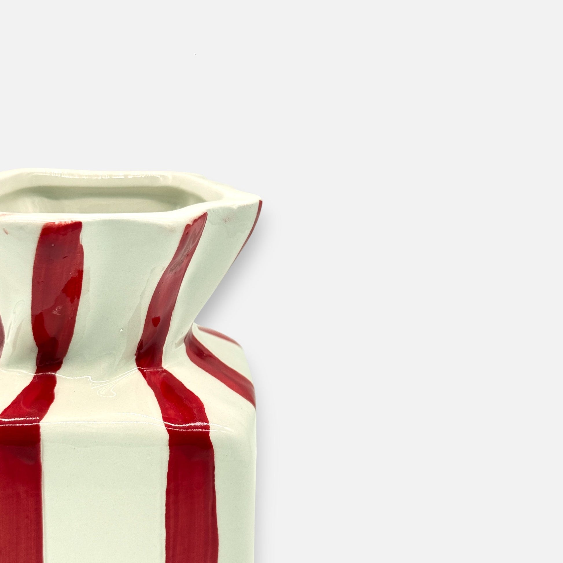 Handbemalte Vase aus Keramik in Bonbon - Form Weiss Rot, H 20cm, Weihnachtsvase Deko Vasen von Duif
