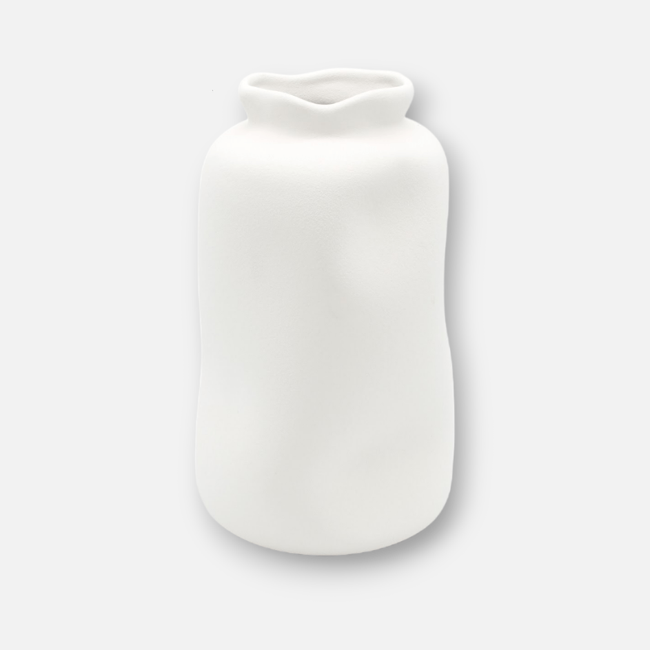 Keramikvase, Dekovase aus Keramik handgefertigt Portugal weiss minimalistisch organisch Ø 13 cm × H 23 cm von Claet