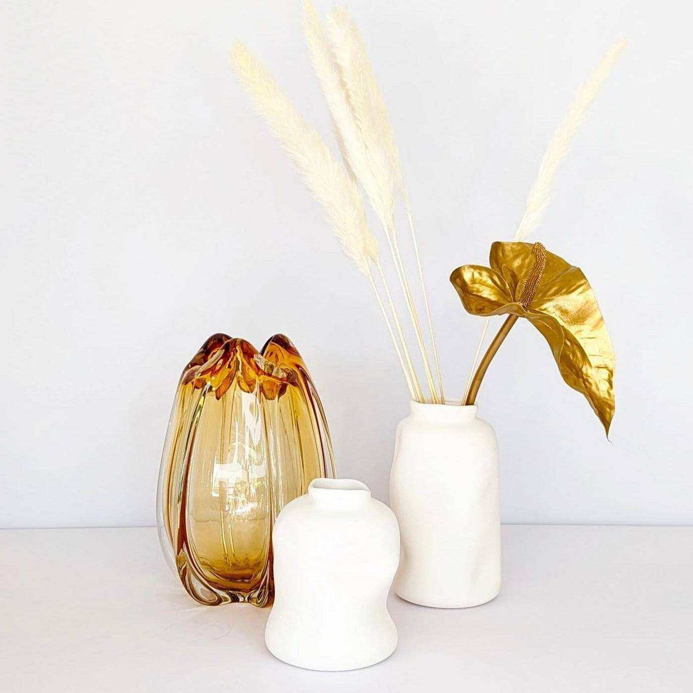 Keramikvase, Dekovase aus Keramik handgefertigt Portugal weiss minimalistisch organisch Ø 13 cm × H 23 cm von Claet