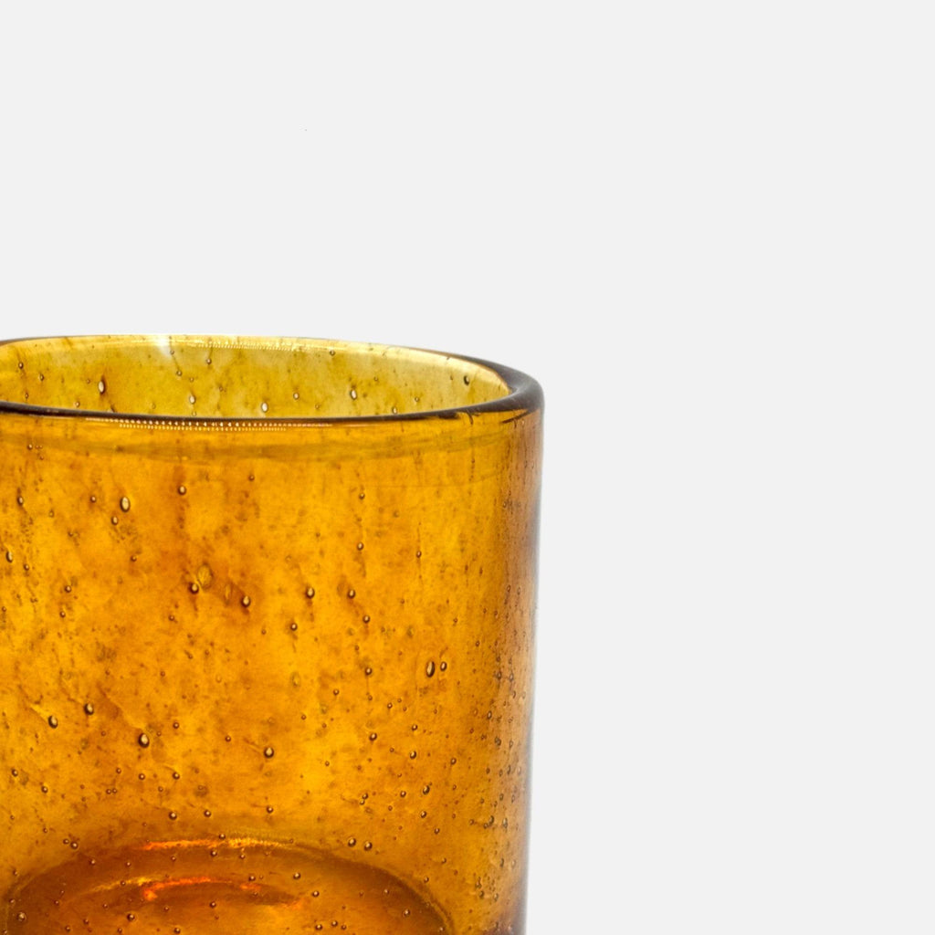 Kerzenhalter, Windlicht aus Glas für Rechaudkerzen, bernsteinbraun mit Luftbläschen, B 7 cm × H 12 cm – von Dekocandle