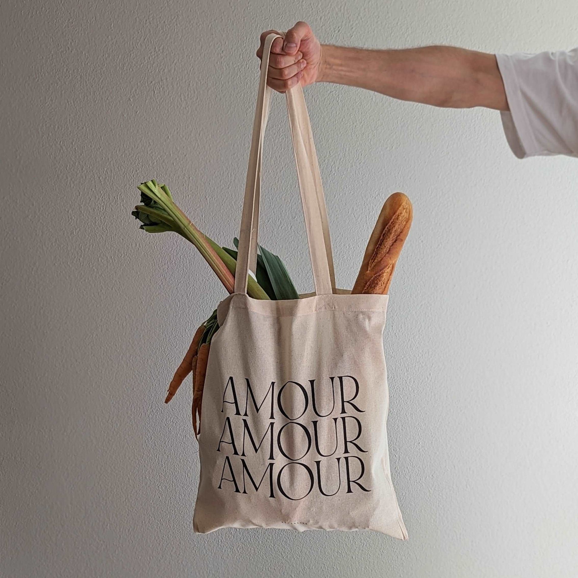 Tote Bag Amour | Einkaufstasche aus Baumwolle naturbeige mit Schriftzug Amour 41 x 36.5cm - mon-chouchou.ch