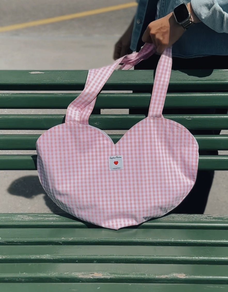 Shopping Bag, Einkaufstasche in Herzform rosa - weiss kariert 40 x 48cm | Coeur Rose Taschen von Léopoldine Chateau