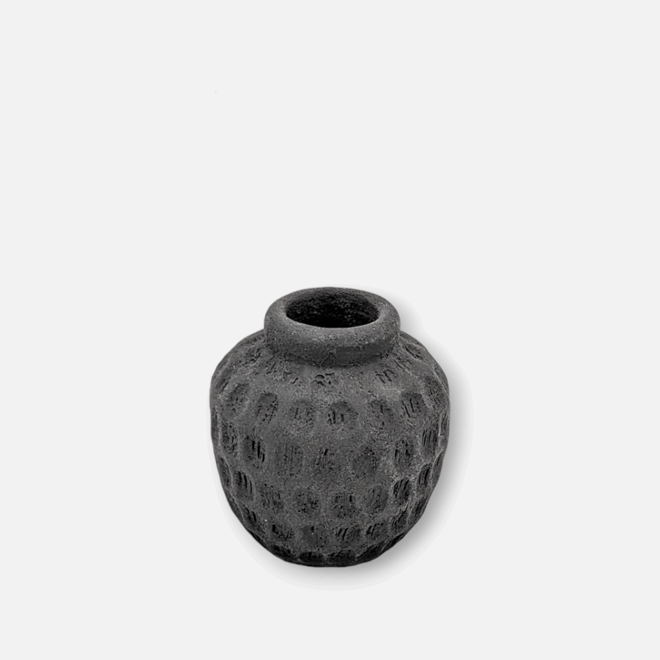 Terrakottavase, Dekovase aus Terakotta handgefertigt schwarz matt mit Erdbeermuster B 13 cm × H 14 cm von Bazar Bizar